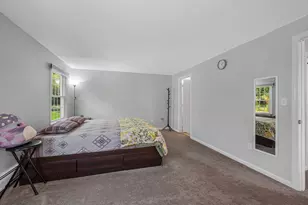 28 Meadowview Cir, Nashua, NH 03062 - Photo 22