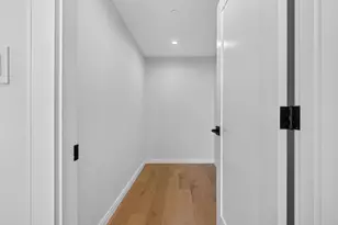 125 Lowell St, Somerville, MA 02143 - Photo 16