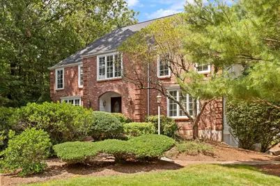 17 Mallard Dr, Sharon, MA 02067 - Photo 2