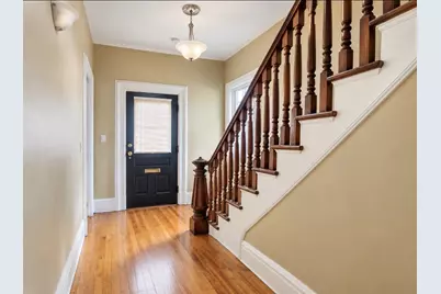 67 Thompson Street, Springfield, MA 01109 - Photo 2