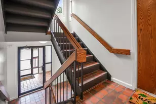 330 Sunderland Rd, Worcester, MA 01604 - Photo 24