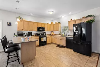 357 Litchfield St #357, Leominster, MA 01453 - Photo 6