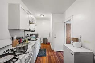 27 Bradshaw St, Boston, MA 02121 - Photo 14