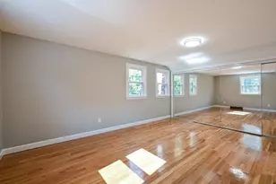 25 Neal St, Walpole, MA 02081 - Photo 6