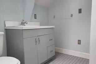 735 Newport Ave, Attleboro, MA 02703 - Photo 8