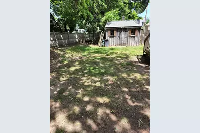 735 Newport Ave #1, Attleboro, MA 02703 - Photo 18
