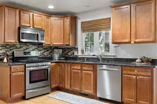 2a Auburn St, Woburn, MA 01801 - Photo 10