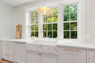 26 Toppans Ln, Newburyport, MA 01950 - Photo 8