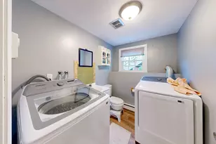 36 Clover Hill St, Marlborough, MA 01752 - Photo 20