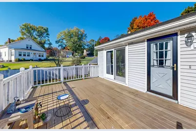 36 Clover Hill St, Marlborough, MA 01752 - Photo 6