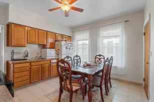 22 Arlington Ave, Revere, MA 02151 - Photo 14