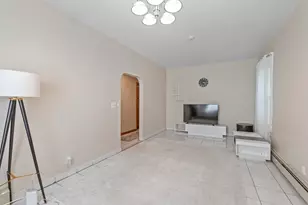 22 Arlington Ave, Revere, MA 02151 - Photo 8
