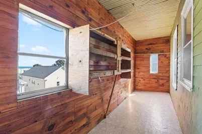 22 Arlington Avenue, Revere, MA 02151 - Photo 32