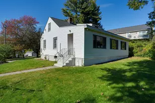 675 Burncoat St, Worcester, MA 01606 - Photo 20