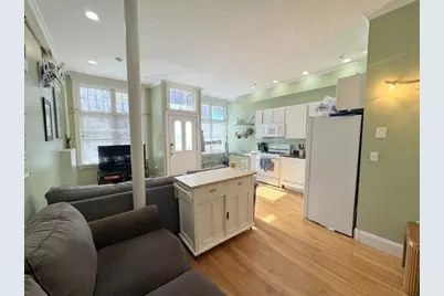 371-373 Dorchester St #1, Boston, MA 02127 - Photo 2