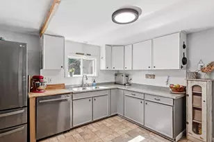 39 Birchwood Rd, Southwick, MA 01077 - Photo 4