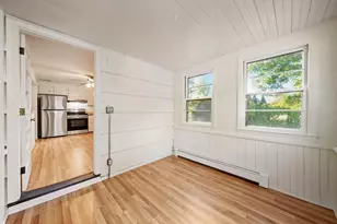 81 Berlin St, Dedham, MA 02026 - Photo 22