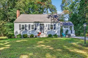 12 Pat Rd, Hanover, MA 02339 - Photo 2