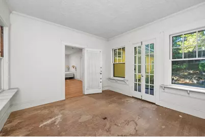 132 Beaumont Ave, Newton, MA 02460 - Photo 24
