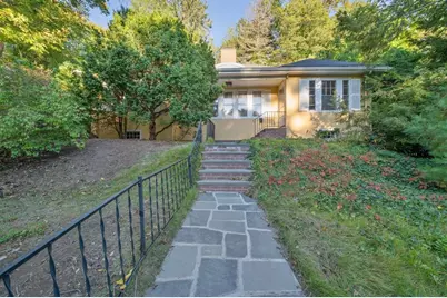 132 Beaumont Ave, Newton, MA 02460 - Photo 2