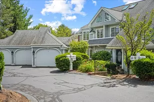 37 Eastern Point Dr, Shrewsbury, MA 01545 - Photo 1