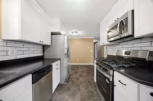 114 Leatherleaf Dr, Springfield, MA 01109 - Photo 8