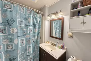 90 College St, Chicopee, MA 01020 - Photo 14
