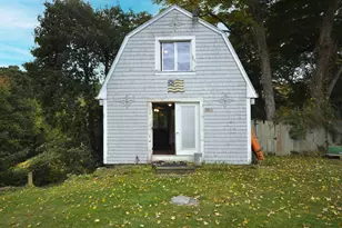 723 Plymouth St, East Bridgewater, MA 02333 - Photo 2
