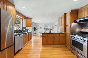 94 Grove St, Medford, MA 02155 - Photo 28