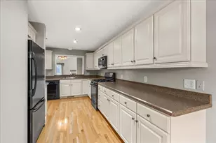 877 Auburnville Way, Whitman, MA 02382 - Photo 36
