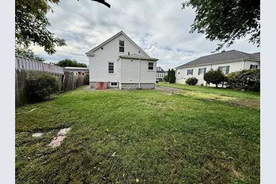 17 Raymond St, East Providence, RI 02914 - Photo 26