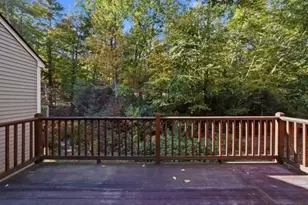 66 Bentwood Dr, Sturbridge, MA 01566 - Photo 30