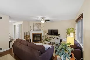 66 Bentwood Dr, Sturbridge, MA 01566 - Photo 14