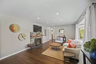 21 Hillcrest Rd, Marlborough, MA 01752 - Photo 6