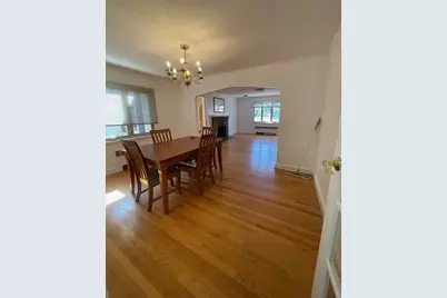 275 Tappan St #2, Brookline, MA 02446 - Photo 4