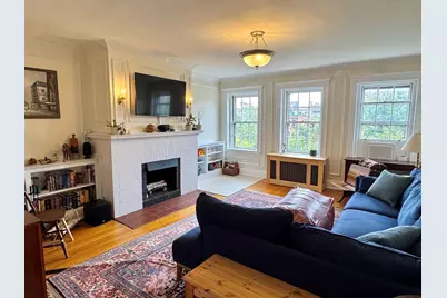 250 Commonwealth Ave. #17, Boston, MA 02116 - Photo 1