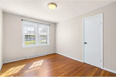 359 Hudson Street, Northborough, MA 01532 - Photo 10