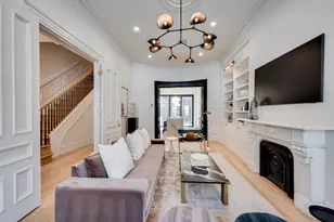 298 Columbus Ave, Boston, MA 02116 - Photo 1