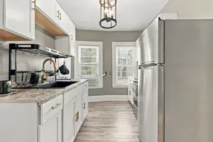 29 Chapman St, Canton, MA 02121 - Photo 10