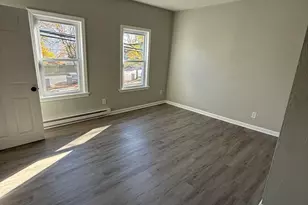 21 Washington, Somerville, MA 02143 - Photo 8