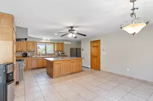 12 Wood St, Hopkinton, MA 01748 - Photo 10