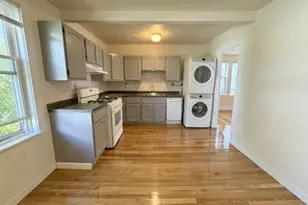 29 Newcastle Rd, Boston, MA 02135 - Photo 2