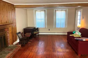 1118 Pleasant St, Bridgewater, MA 02324 - Photo 8