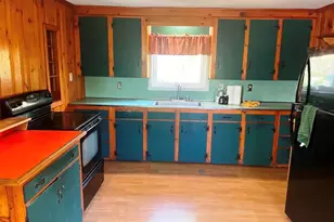 1118 Pleasant St, Bridgewater, MA 02324 - Photo 14
