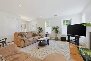 139 Randolph St, Weymouth, MA 02190 - Photo 6