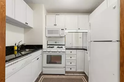 44 Washington St #303, Brookline, MA 02445 - Photo 18