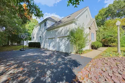 428 Elmwood St, North Attleboro, MA 02760 - Photo 8