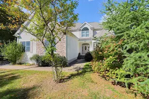 428 Elmwood St, North Attleboro, MA 02760 - Photo 2