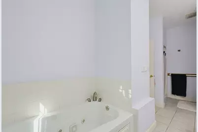 428 Elmwood St, North Attleboro, MA 02760 - Photo 28