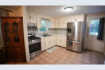 30 Yale Drive, Milford, MA 01757 - Photo 14
